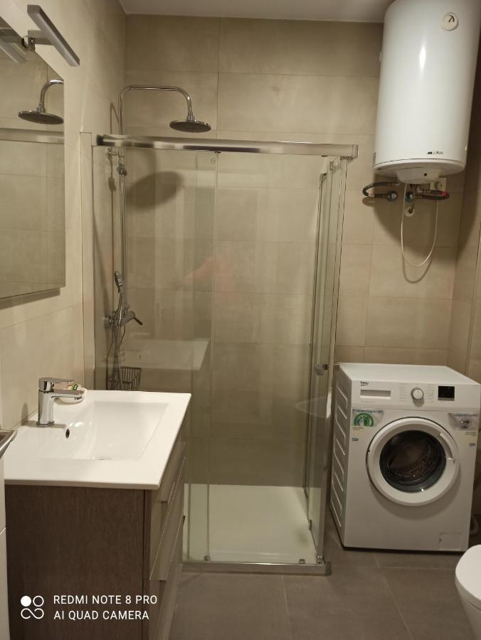 Acogedor Apartamento En El Centro De Хихон Экстерьер фото
